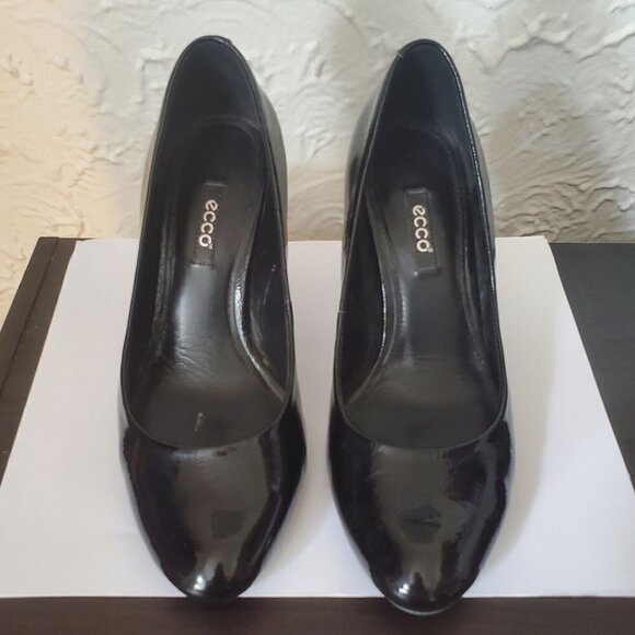 Ecco Black Patent 75 Leather Round Toe High heel - Picture 4 of 9